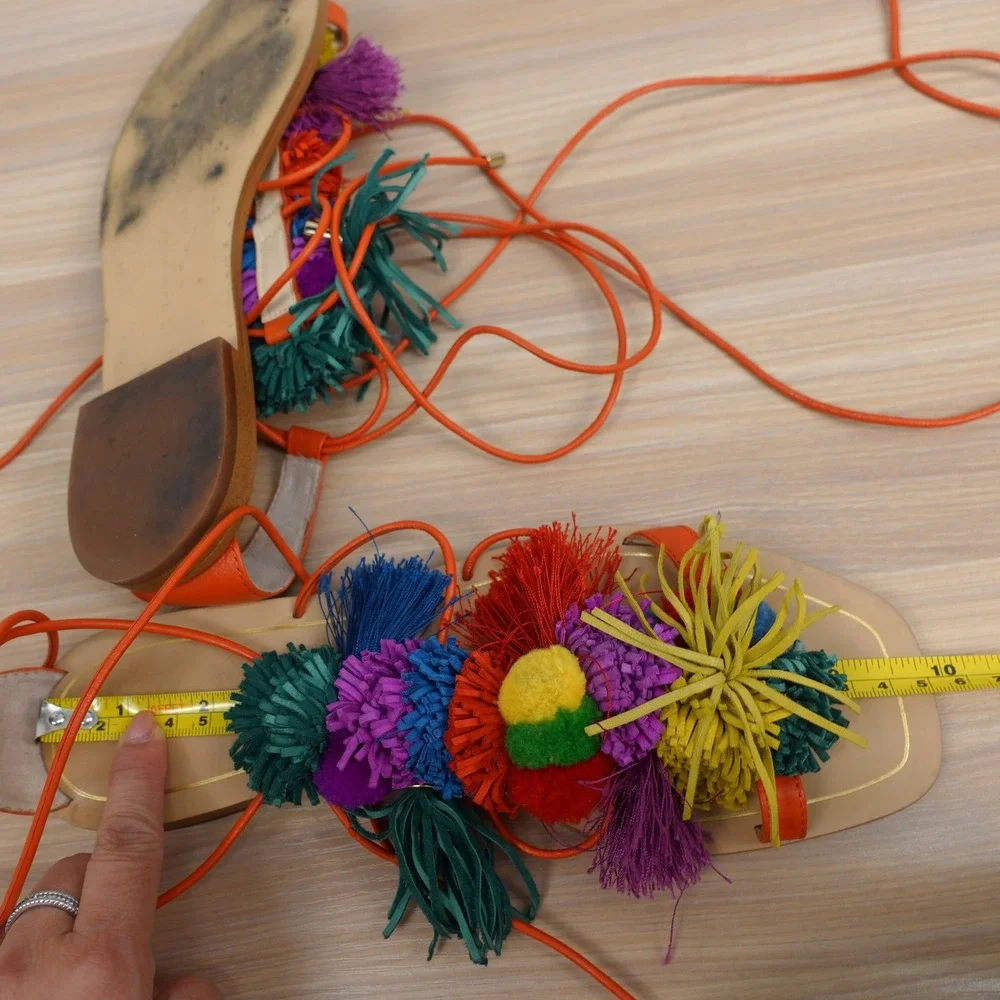 Zara Womens Gladiator Sandals 39 8.5 Y2K Boho Summer Festival Pom Pom Tassel